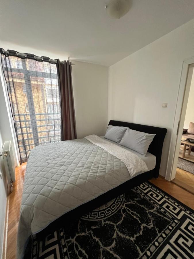 Apartment Dostojevski Novi Sad Exteriör bild